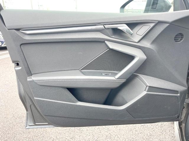 A3 スポーツバック40TFSIクワトロ Sライン 1オーナー コンビニエンス/アシスタンスPKG SラインプラスPKG ナビPKG 黒革 純正ナビTV バックカメラ バーチャルコックピット アダプティブクルコン LEDヘッドランプ ETC 禁煙(51枚目)
