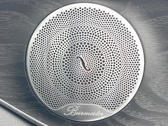 Cクラス C43 4マチック パノラミックスライディングルーフ 黒革シート 純正ナビTV バックカメラ レーダーセーフティPKG Burmester パワーシート シートヒーター 純正19インチAW キーレスゴー ETC 禁煙車(8枚目)