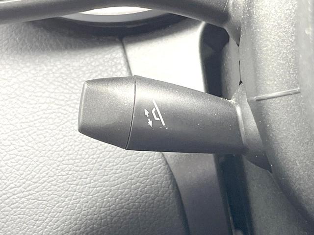 Cクラス C43 4マチック パノラミックスライディングルーフ 黒革シート 純正ナビTV バックカメラ レーダーセーフティPKG Burmester パワーシート シートヒーター 純正19インチAW キーレスゴー ETC 禁煙車(29枚目)