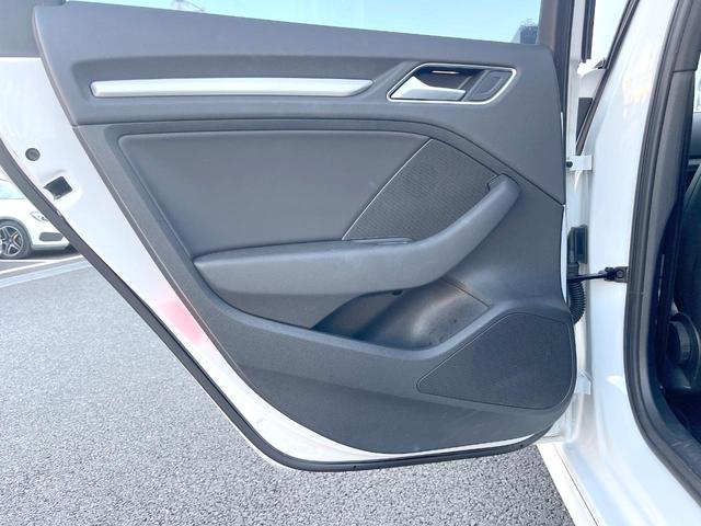 A3 スポーツバック1.4TFSI COD Sラインパック コンビニエンスPKG LEDライトPKG MMIナビゲーションPKG 純正ナビTV バックカメラ アダプティブクルコン LEDヘッドランプ 純正18インチAW ハーフレザー ETC 禁煙車(44枚目)