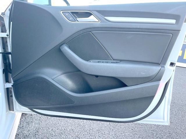 A3 スポーツバック1.4TFSI COD Sラインパック コンビニエンスPKG LEDライトPKG MMIナビゲーションPKG 純正ナビTV バックカメラ アダプティブクルコン LEDヘッドランプ 純正18インチAW ハーフレザー ETC 禁煙車(45枚目)