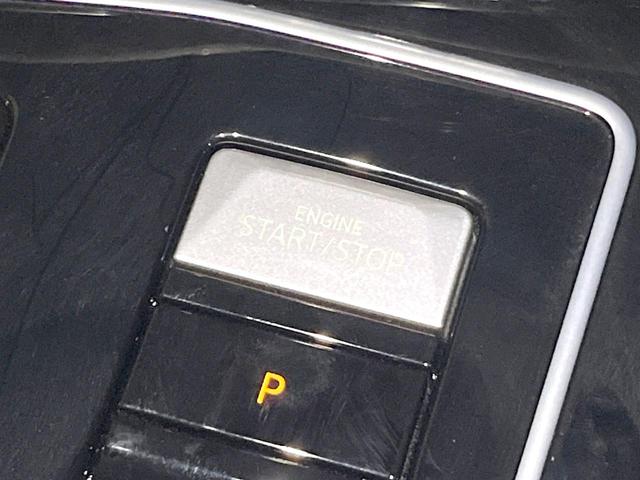 ゴルフヴァリアント eTSI Rライン プラチナムエディション 1オーナー 特別仕様車 DCCパッケージ APPLECARPLAY 純正ナビTV リアビューカメラ スマートエントリー シートヒーター ヘッドアップディスプレイ アダプティブクルコン ETC 禁煙車(30枚目)