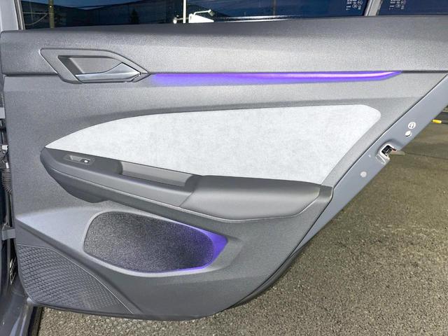 ゴルフヴァリアント eTSI Rライン プラチナムエディション 1オーナー 特別仕様車 DCCパッケージ APPLECARPLAY 純正ナビTV リアビューカメラ スマートエントリー シートヒーター ヘッドアップディスプレイ アダプティブクルコン ETC 禁煙車(39枚目)