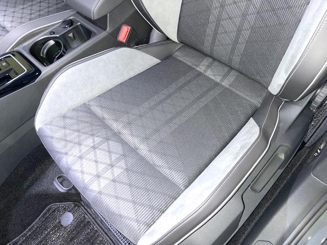 ゴルフヴァリアント eTSI Rライン プラチナムエディション 1オーナー 特別仕様車 DCCパッケージ APPLECARPLAY 純正ナビTV リアビューカメラ スマートエントリー シートヒーター ヘッドアップディスプレイ アダプティブクルコン ETC 禁煙車(42枚目)