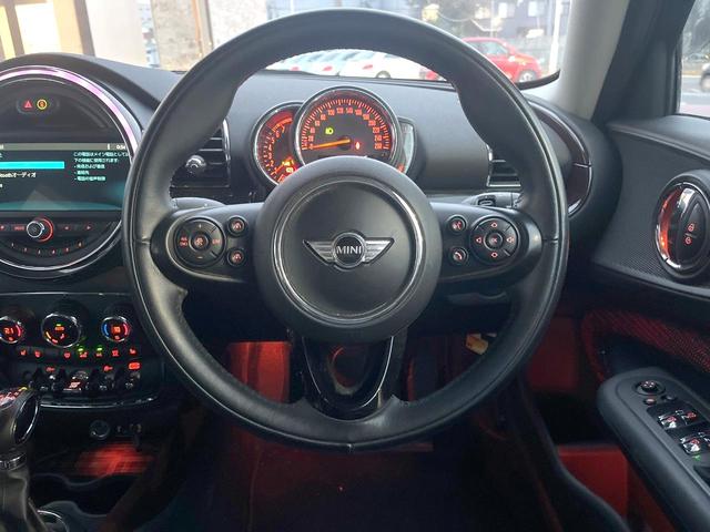 MINI クーパーS クラブマン 格子ステッチ入革シートセット ペッパーPKG 純正ナビ フルセグ バックカメラ パークディスタンスコントロール アクティブクルコン パワーシート シートヒーター 純正17インチAW ETC 禁煙車(12枚目)