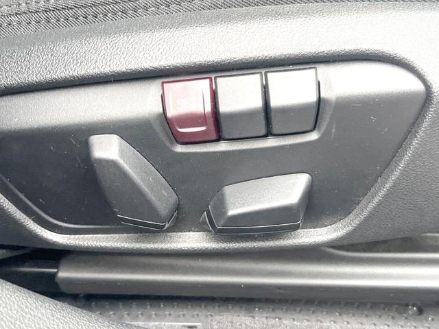 1シリーズ 118d インディビジュアル・エディション 180台限定車 専用ボディ色 AppleCarPlay 純正ナビ バックカメラ アクティブクルコン パワーバックドア パワーシート コンフォートアクセス 純正17インチAW ETC 禁煙車(7枚目)