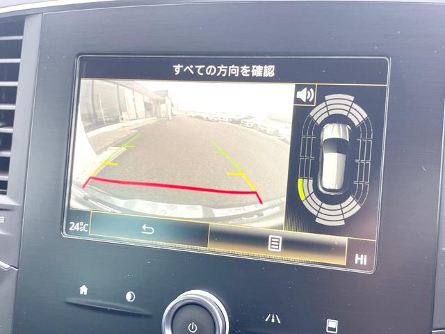 ●バックカメラ：便利な【バックカメラ】で安全確認もできます。駐車が苦手な方にもオススメな便利機能です。