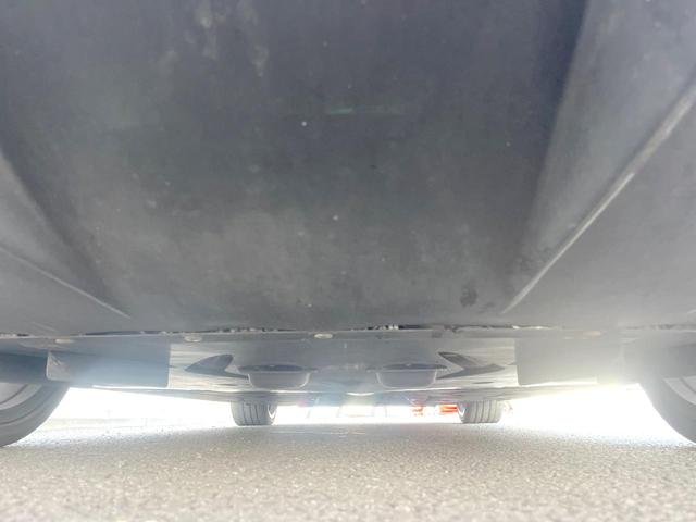 ジュリア クアドリフォリオ 510PS harmankardonサウンド APPLECARPLAY リアビューカメラ パワーシート シートヒーター アダプティブクルコン HIDヘッドライト 純正19インチアルミ ETC 禁煙(20枚目)