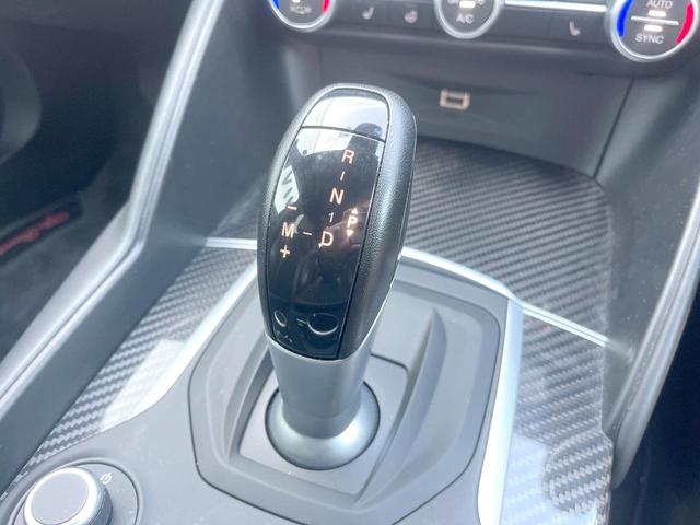 ジュリア クアドリフォリオ 510PS harmankardonサウンド APPLECARPLAY リアビューカメラ パワーシート シートヒーター アダプティブクルコン HIDヘッドライト 純正19インチアルミ ETC 禁煙(43枚目)