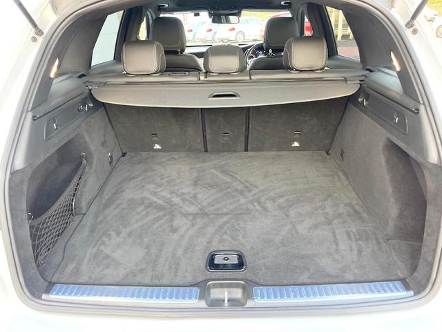 GLC GLC250 4マチックスポーツ(本革仕様) パノラミックスライディングルーフ 黒革 純正ナビTV 全周囲カメラ レーダーセーフティPKG Burmester シートヒーター パワーシート 純正19インチAW LEDヘッドランプ ETC 禁煙車(12枚目)