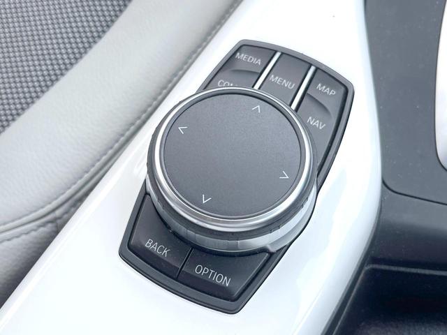 １シリーズ １１８ｄ　スタイル　パーキングサポートＰＫＧ　インテリジェントセーフティ　純正ナビ　リアビュ－カメラ　クルコン　ＬＥＤヘッドランプ／ＬＥＤフロントフォグ　６スピーカー　革巻ステアリング　純正１６インチアルミ　ＥＴＣ　禁煙（40枚目）