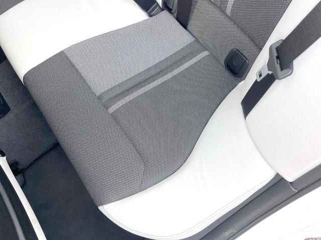 １シリーズ １１８ｄ　スタイル　パーキングサポートＰＫＧ　インテリジェントセーフティ　純正ナビ　リアビュ－カメラ　クルコン　ＬＥＤヘッドランプ／ＬＥＤフロントフォグ　６スピーカー　革巻ステアリング　純正１６インチアルミ　ＥＴＣ　禁煙（52枚目）