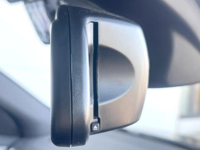 X2 xDrive 20i MスポーツX ハイラインPKG OP20インチアルミホイール 純正ナビ リアビューカメラ コンフォートアクセス パドルシフト ドライビングアシスト シートヒーター パワーバックドア LEDヘッドライト ETC 禁煙(7枚目)