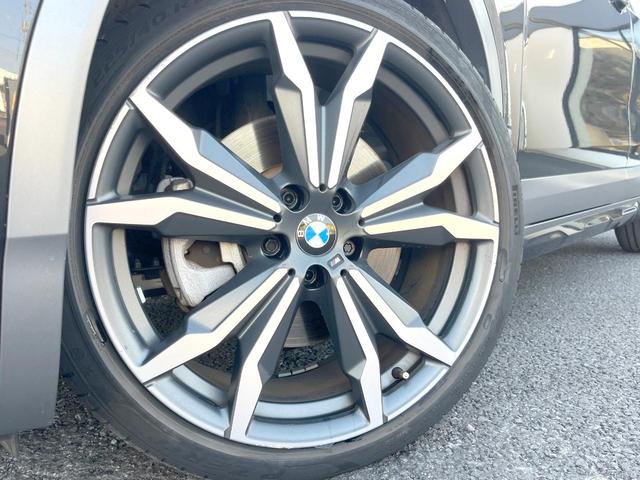 X2 xDrive 20i MスポーツX ハイラインPKG OP20インチアルミホイール 純正ナビ リアビューカメラ コンフォートアクセス パドルシフト ドライビングアシスト シートヒーター パワーバックドア LEDヘッドライト ETC 禁煙(14枚目)
