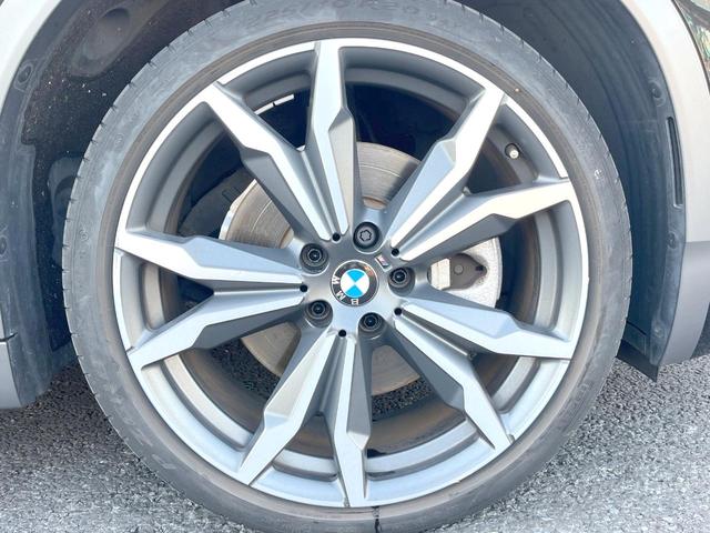 X2 xDrive 20i MスポーツX ハイラインPKG OP20インチアルミホイール 純正ナビ リアビューカメラ コンフォートアクセス パドルシフト ドライビングアシスト シートヒーター パワーバックドア LEDヘッドライト ETC 禁煙(52枚目)