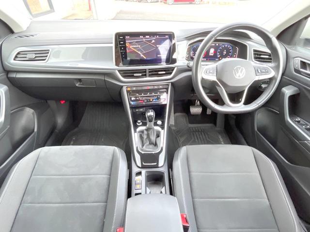 Ｔ－ロック ＴＤＩ　スタイル　ＤｉｓｃｏｖｅｒＰｒｏパッケージ　純正ナビ　Ａｐｐｌｅｃａｒｐｌａｙ　バックカメラ　アダプティブクルコン　純正１７インチＡＷ　パワーバックドア　スマートエントリー／スタートシステム　ＥＴＣ　禁煙車（2枚目）