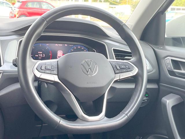 Ｔ－ロック ＴＤＩ　スタイル　ＤｉｓｃｏｖｅｒＰｒｏパッケージ　純正ナビ　Ａｐｐｌｅｃａｒｐｌａｙ　バックカメラ　アダプティブクルコン　純正１７インチＡＷ　パワーバックドア　スマートエントリー／スタートシステム　ＥＴＣ　禁煙車（12枚目）