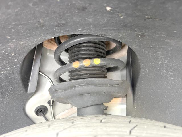 Ｔ－ロック ＴＤＩ　スタイル　ＤｉｓｃｏｖｅｒＰｒｏパッケージ　純正ナビ　Ａｐｐｌｅｃａｒｐｌａｙ　バックカメラ　アダプティブクルコン　純正１７インチＡＷ　パワーバックドア　スマートエントリー／スタートシステム　ＥＴＣ　禁煙車（23枚目）