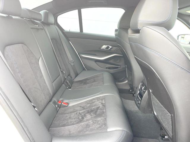 3シリーズ 320i Mスポーツ コンフォートPKG パーキングアシストプラス 電動ランバーサポート AppleCarPlay 純正ナビ パワーシート シートヒーター パワートランク 純正18インチAW LEDヘッド ETC 禁煙車(10枚目)