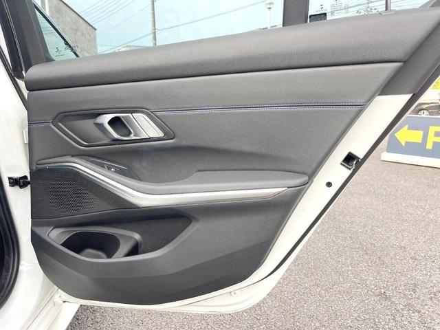 3シリーズ 320i Mスポーツ コンフォートPKG パーキングアシストプラス 電動ランバーサポート AppleCarPlay 純正ナビ パワーシート シートヒーター パワートランク 純正18インチAW LEDヘッド ETC 禁煙車(27枚目)