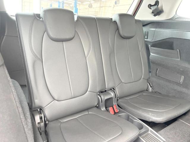 2シリーズ 218dグランツアラー ラグジュアリー コンフォートPKG 黒革シート 純正ナビ バックカメラ パワーシート シートヒーター パワーバックドア コンフォートアクセス LEDヘッドランプ 純正17インチAW ドライビングアシスト ETC 禁煙(11枚目)