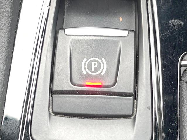 2シリーズ 218dグランツアラー ラグジュアリー コンフォートPKG 黒革シート 純正ナビ バックカメラ パワーシート シートヒーター パワーバックドア コンフォートアクセス LEDヘッドランプ 純正17インチAW ドライビングアシスト ETC 禁煙(33枚目)