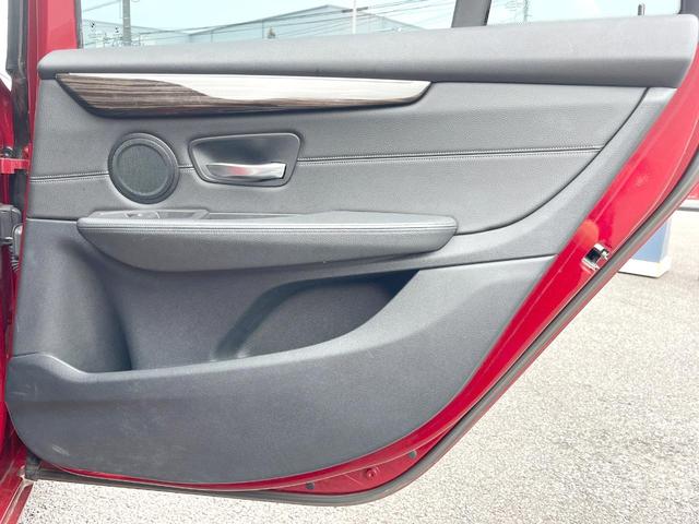 2シリーズ 218dグランツアラー ラグジュアリー コンフォートPKG 黒革シート 純正ナビ バックカメラ パワーシート シートヒーター パワーバックドア コンフォートアクセス LEDヘッドランプ 純正17インチAW ドライビングアシスト ETC 禁煙(44枚目)