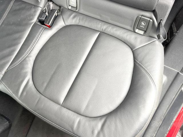 2シリーズ 218dグランツアラー ラグジュアリー コンフォートPKG 黒革シート 純正ナビ バックカメラ パワーシート シートヒーター パワーバックドア コンフォートアクセス LEDヘッドランプ 純正17インチAW ドライビングアシスト ETC 禁煙(49枚目)