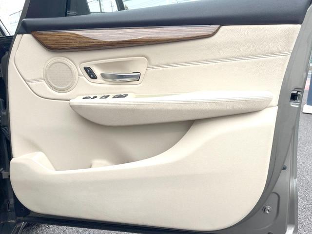 2シリーズ 218iアクティブツアラー ラグジュアリー アドバンスドパーキングサポートPKG アイボリー革シート 純正ナビ バックカメラ パワーシート シートヒーター パークディスタンスコントロール パーキングアシスト 純正16インチAW ETC 禁煙車(43枚目)