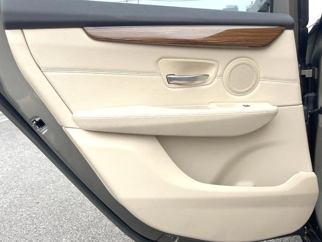 2シリーズ 218iアクティブツアラー ラグジュアリー アドバンスドパーキングサポートPKG アイボリー革シート 純正ナビ バックカメラ パワーシート シートヒーター パークディスタンスコントロール パーキングアシスト 純正16インチAW ETC 禁煙車(46枚目)