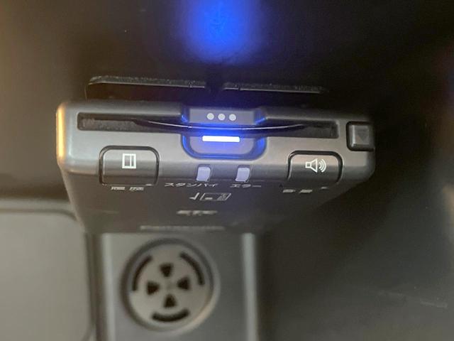 MINI クーパー 5ドア カメラ/パーキングアシストPKG LEDライトPKG ペッパーPKG 純正ナビ リアビューカメラ パークディスタンスコントロール コンフォートアクセス 純正15インチアルミホイール ETC(8枚目)