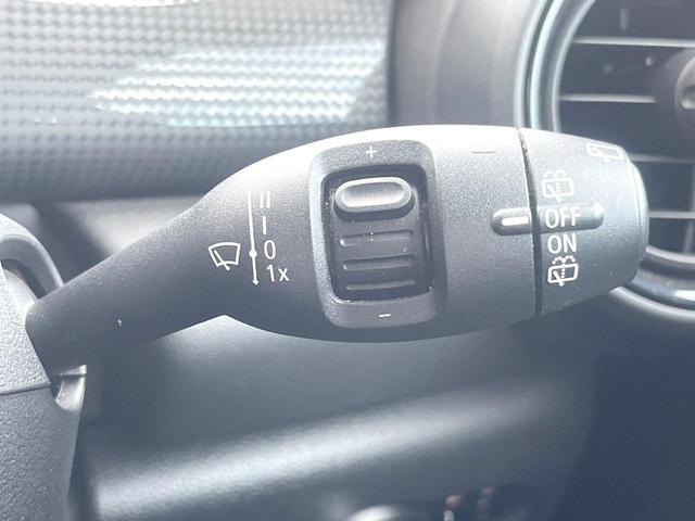 MINI クーパー 5ドア カメラ/パーキングアシストPKG LEDライトPKG ペッパーPKG 純正ナビ リアビューカメラ パークディスタンスコントロール コンフォートアクセス 純正15インチアルミホイール ETC(31枚目)