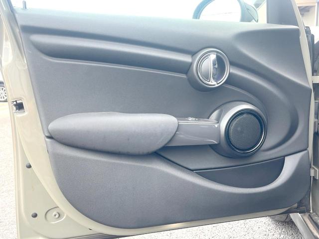 MINI クーパー 5ドア カメラ/パーキングアシストPKG LEDライトPKG ペッパーPKG 純正ナビ リアビューカメラ パークディスタンスコントロール コンフォートアクセス 純正15インチアルミホイール ETC(39枚目)