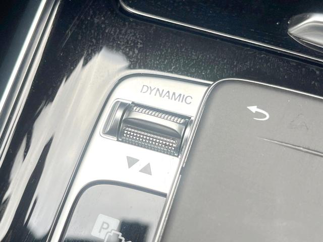 ＧＬＢ ＧＬＢ２００ｄ　１オーナー　ナビゲーションＰＫＧ　レーダーセーフティＰＫＧ　純正ナビＴＶ　３６０度カメラ　パワーシート　前席シートヒーター　ＬＥＤヘッドランプ　フットトランクオープナー　純正１８インチアルミ　ＥＴＣ（48枚目）