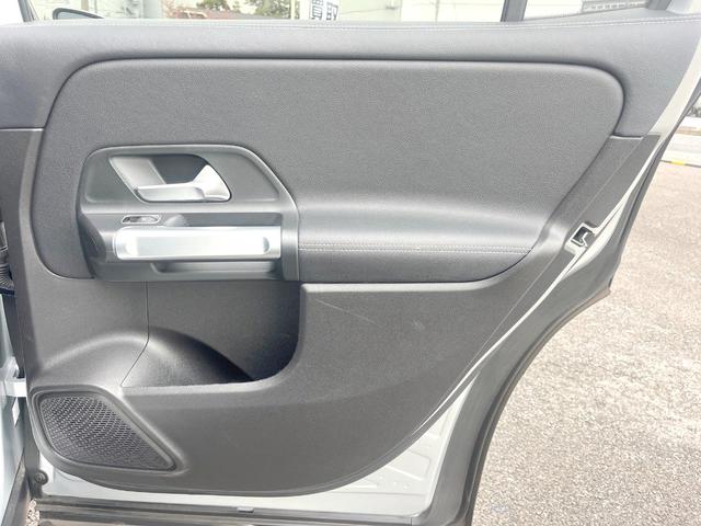 ＧＬＢ ＧＬＢ２００ｄ　１オーナー　ナビゲーションＰＫＧ　レーダーセーフティＰＫＧ　純正ナビＴＶ　３６０度カメラ　パワーシート　前席シートヒーター　ＬＥＤヘッドランプ　フットトランクオープナー　純正１８インチアルミ　ＥＴＣ（55枚目）