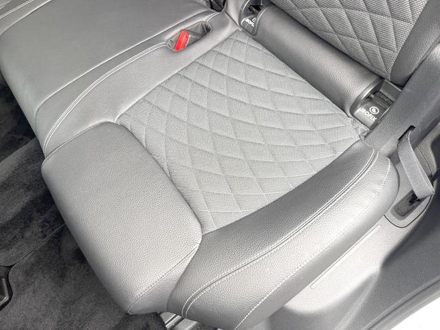 ＧＬＢ ＧＬＢ２００ｄ　１オーナー　ナビゲーションＰＫＧ　レーダーセーフティＰＫＧ　純正ナビＴＶ　３６０度カメラ　パワーシート　前席シートヒーター　ＬＥＤヘッドランプ　フットトランクオープナー　純正１８インチアルミ　ＥＴＣ（60枚目）