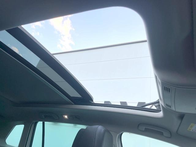 ティグアン ＴＤＩ　４モーション　ハイライン　サンルーフ　ＤＣＣパッケージ　レザーシートＰＫＧ　ＡＰＰＬＥＣＡＲＰＬＡＹ　純正ナビＴＶ　３６０度カメラ　スマートエントリー　シートヒーター　アダプティブクルコン　ブラインドスポットアシスト　禁煙車（4枚目）