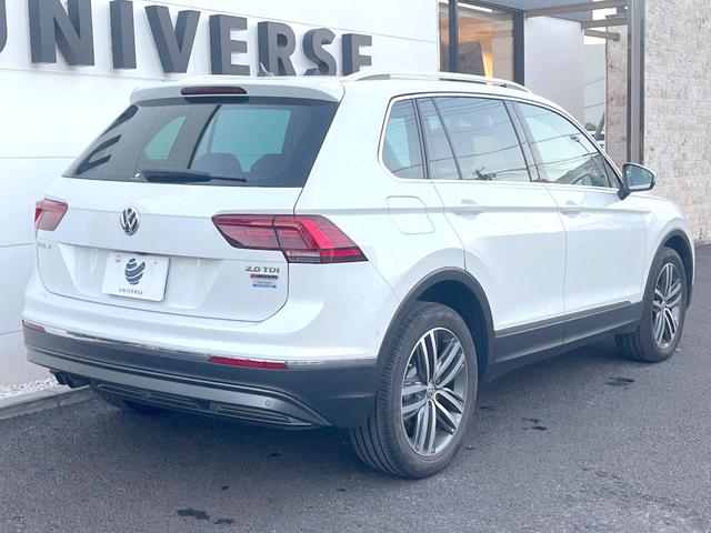 ティグアン ＴＤＩ　４モーション　ハイライン　サンルーフ　ＤＣＣパッケージ　レザーシートＰＫＧ　ＡＰＰＬＥＣＡＲＰＬＡＹ　純正ナビＴＶ　３６０度カメラ　スマートエントリー　シートヒーター　アダプティブクルコン　ブラインドスポットアシスト　禁煙車（24枚目）