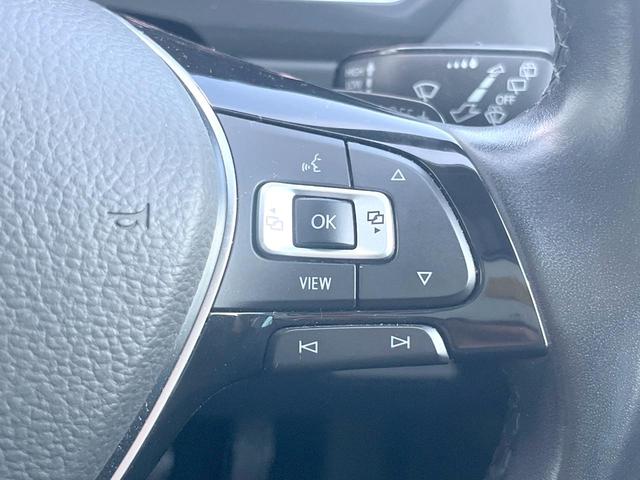 ティグアン ＴＤＩ　４モーション　ハイライン　サンルーフ　ＤＣＣパッケージ　レザーシートＰＫＧ　ＡＰＰＬＥＣＡＲＰＬＡＹ　純正ナビＴＶ　３６０度カメラ　スマートエントリー　シートヒーター　アダプティブクルコン　ブラインドスポットアシスト　禁煙車（33枚目）