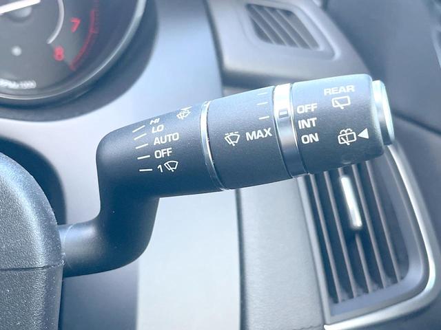 Eペイス S 250PS デモストペシフィケーションパック セレクトパック ブラックパック スマートフォンパック 黒革シート AppleCarPlay 全周囲カメラ アダプティブクルコン パワーシート・ヒーター ETC 禁煙車(42枚目)