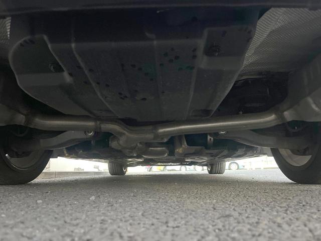 Cクラス C200ローレウスエディションスポーツプラスパック 特別仕様車 レーダーセーフティPKG HUD 革シート 純正ナビTV リアビューカメラ キーレスゴー シートヒーター パワーシート LEDヘッドライト ハイビームアシスト 純正18インチアルミ 禁煙(20枚目)