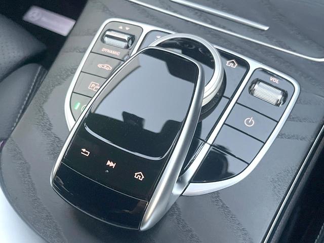 Cクラス C200ローレウスエディションスポーツプラスパック 特別仕様車 レーダーセーフティPKG HUD 革シート 純正ナビTV リアビューカメラ キーレスゴー シートヒーター パワーシート LEDヘッドライト ハイビームアシスト 純正18インチアルミ 禁煙(41枚目)