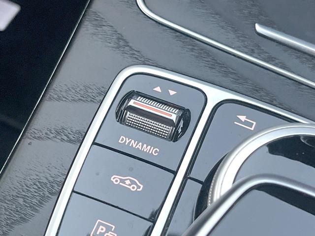 Cクラス C200ローレウスエディションスポーツプラスパック 特別仕様車 レーダーセーフティPKG HUD 革シート 純正ナビTV リアビューカメラ キーレスゴー シートヒーター パワーシート LEDヘッドライト ハイビームアシスト 純正18インチアルミ 禁煙(42枚目)
