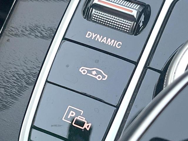 Cクラス C200ローレウスエディションスポーツプラスパック 特別仕様車 レーダーセーフティPKG HUD 革シート 純正ナビTV リアビューカメラ キーレスゴー シートヒーター パワーシート LEDヘッドライト ハイビームアシスト 純正18インチアルミ 禁煙(44枚目)
