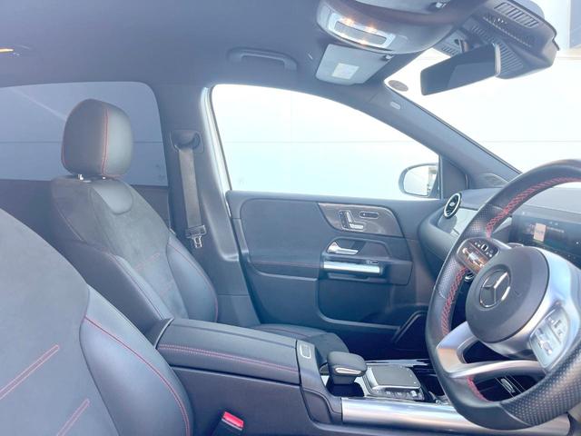 Ｂクラス Ｂ２００ｄ　ＡＭＧライン　ナビゲーションＰＫＧ　レーダーセーフティＰＫＧ　純正ナビＴＶ　リアビューカメラ　アダプティブハイビームアシスト＋　パワーシート　シートヒーター　電動リア　純正１８インチアルミ　ＥＴＣ　禁煙（8枚目）