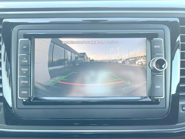 ●バックカメラ：便利な【バックカメラ】で安全確認もできます。駐車が苦手な方にもオススメな便利機能です。