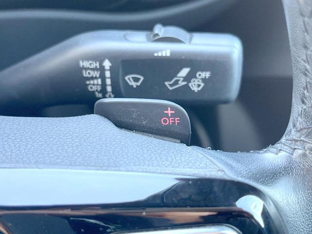 ●ステアリングパドルシフト：クイックなシフト操作が可能！レスポンスが高く、あなたのギア変速にしっかりとついてきてくれます！お車と一体となれる装備です。