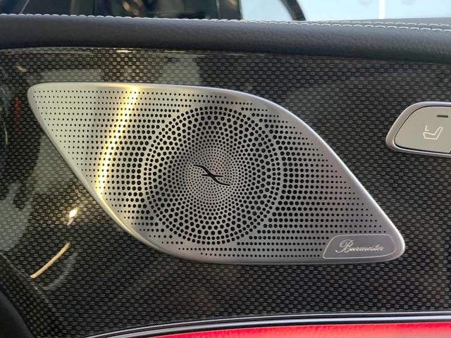 ＣＬＳクラス ＣＬＳ５３　４マチック＋　ガラススライディングルーフ　純正ナビＴＶ　Ｂｕｒｍｅｓｔｅｒ　レーダーセーフティＰＫＧ　白革シート　パワーシート　全席シートヒーター　ベンチレーター　純正２０インチＡＷ　ＬＥＤヘッド　ＥＴＣ　禁煙車（5枚目）