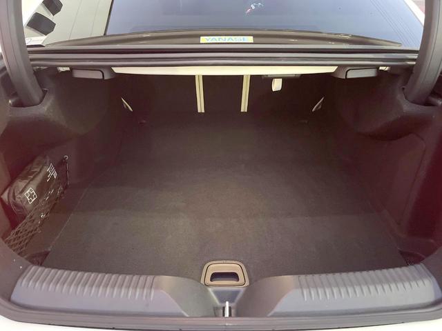 ＣＬＳクラス ＣＬＳ５３　４マチック＋　ガラススライディングルーフ　純正ナビＴＶ　Ｂｕｒｍｅｓｔｅｒ　レーダーセーフティＰＫＧ　白革シート　パワーシート　全席シートヒーター　ベンチレーター　純正２０インチＡＷ　ＬＥＤヘッド　ＥＴＣ　禁煙車（11枚目）