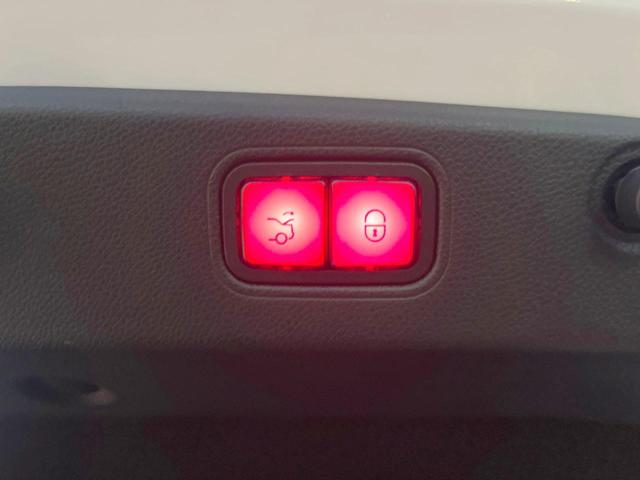 ＣＬＳクラス ＣＬＳ５３　４マチック＋　ガラススライディングルーフ　純正ナビＴＶ　Ｂｕｒｍｅｓｔｅｒ　レーダーセーフティＰＫＧ　白革シート　パワーシート　全席シートヒーター　ベンチレーター　純正２０インチＡＷ　ＬＥＤヘッド　ＥＴＣ　禁煙車（42枚目）